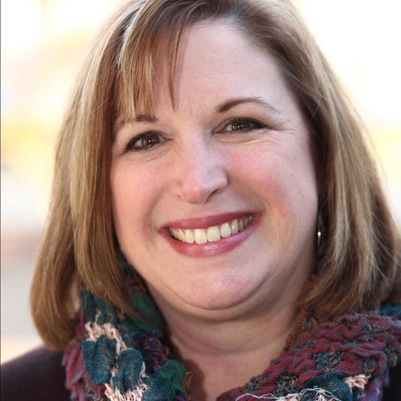 Meet your Posher, Raeann - Picture 1 of 1